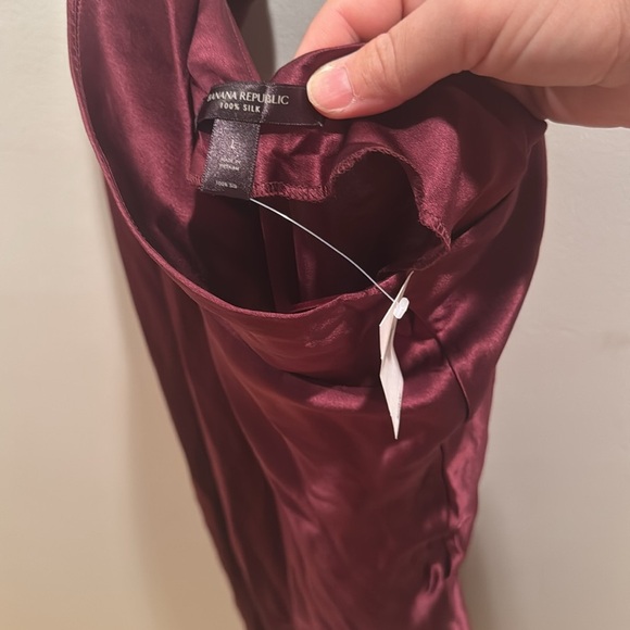 NWT Banana Republic Dark Cherry Divine Silk One Shoulder Dress Large - Picture 4 of 10
